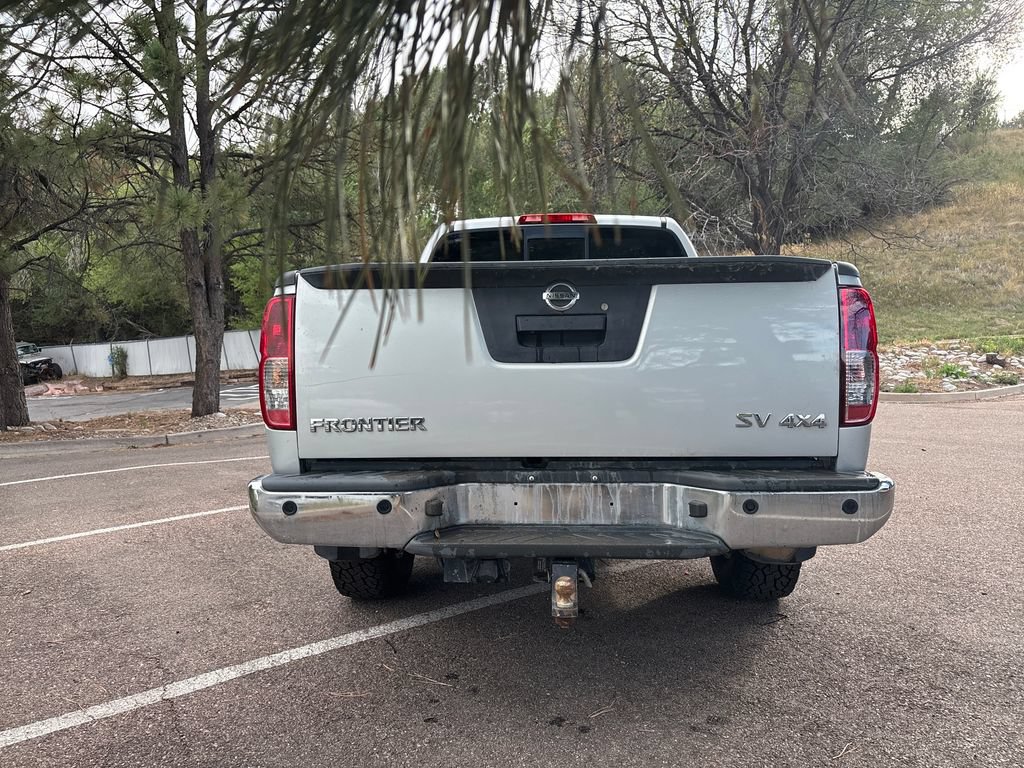 Used 2018 Nissan Frontier SV w/ Value Truck Package AWD/4WD image 6