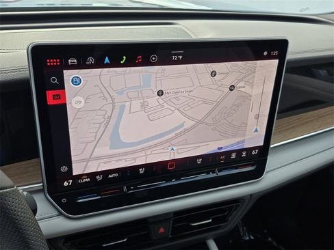 New 2026 Volkswagen Tiguan SEL R-Line image 9