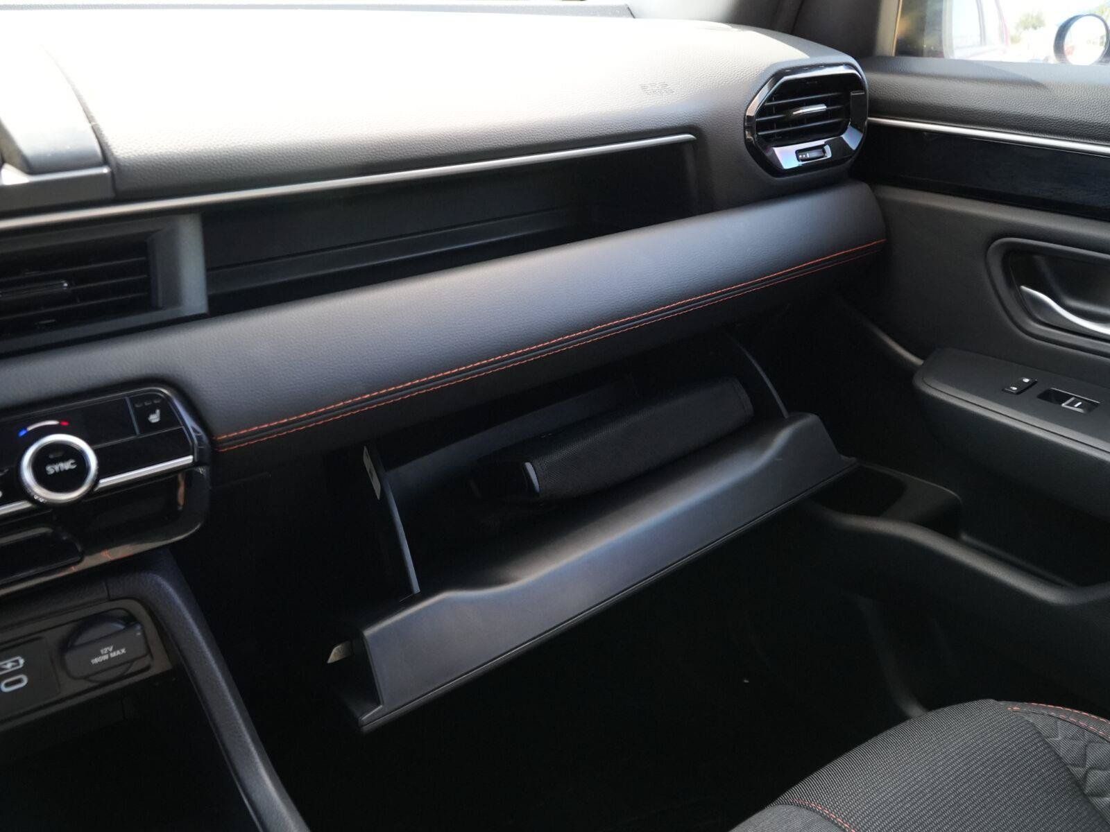 Used 2025 Honda Pilot Sport image 28