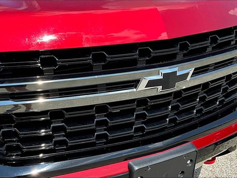 Used 2021 Chevrolet Tahoe Z71 image 32