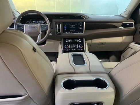 Used 2021 GMC Yukon Denali image 18