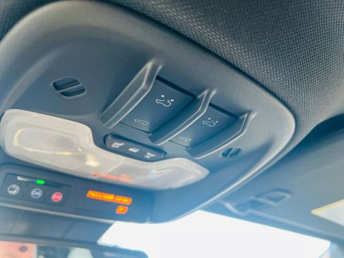 New 2026 GMC Canyon Elevation w/ Convenience Package image 40