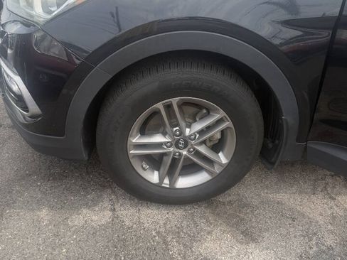 Used 2017 Hyundai Santa Fe Sport AWD/4WD image 18