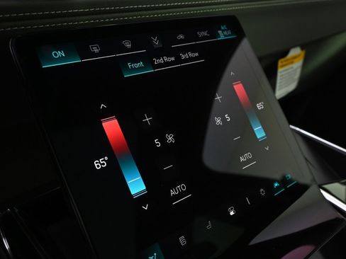 New 2026 Cadillac Escalade IQ Sport 1 w/ LPO, Floor Liner Package image 27