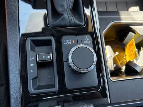 Used 2025 Toyota Tundra SR5 w/ SR5 Premium Package image 17