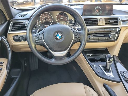 Used 2017 BMW 330i Sedan RWD image 11