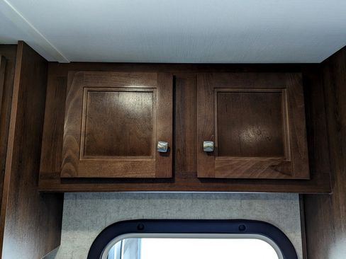 Used 2019 Chevrolet Express 4500 w/ RV Package image 47