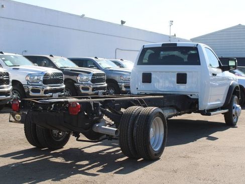New 2025 RAM 5500 Tradesman AWD/4WD image 5