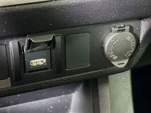 Used 2023 Toyota Tacoma SR image 30