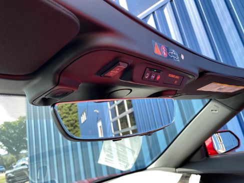 Used 2022 Chevrolet Camaro SS RWD image 25