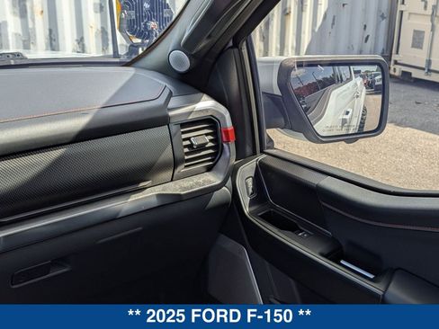 Used 2025 Ford F150 Raptor AWD/4WD image 44