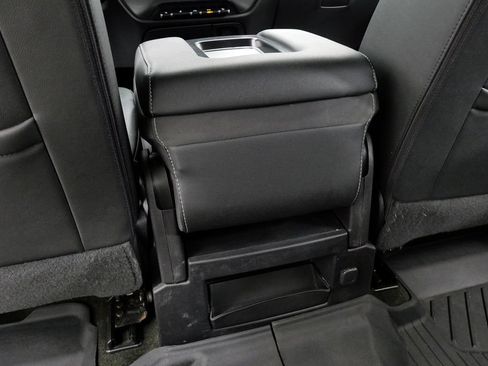 Used 2016 Chevrolet Silverado 2500 LT w/ Midnight Edition AWD/4WD image 20
