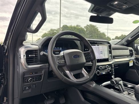 New 2025 Ford F150 Lariat w/ Equipment Group 502A High image 10