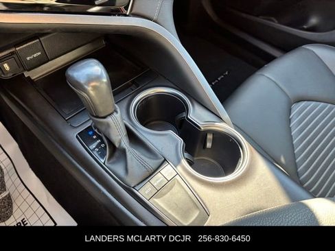 Used 2024 Toyota Camry SE image 25
