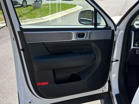 New 2026 Hyundai Santa Fe SEL FWD image 12