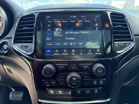 Used 2020 Jeep Grand Cherokee High Altitude image 17