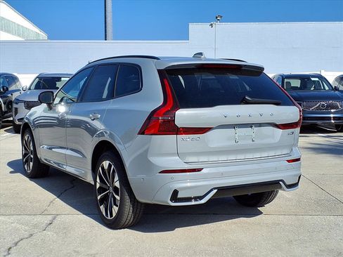 New 2026 Volvo XC60 B5 Plus w/ Protection Package Premier image 5