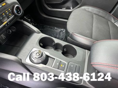 Used 2025 Ford Escape ST-Line FWD image 25