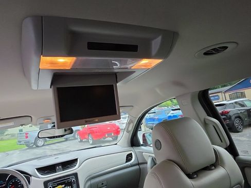 Certified 2016 Chevrolet Traverse LT FWD image 32