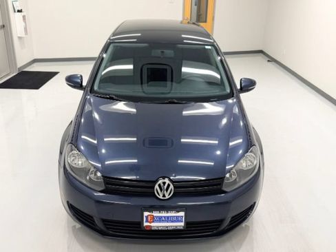 Used 2013 Volkswagen Golf 4-Door FWD image 39