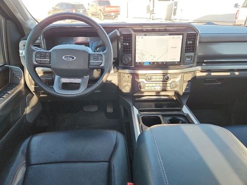 Used 2023 Ford F350 Lariat w/ Lariat Ultimate Package image 10