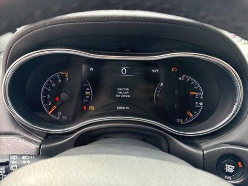 Used 2018 Jeep Grand Cherokee Limited image 22