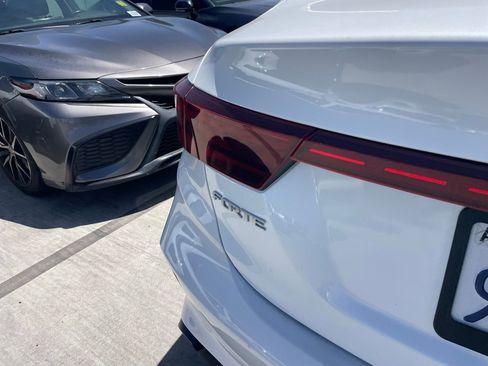 Used 2023 Kia Forte LXS FWD image 4