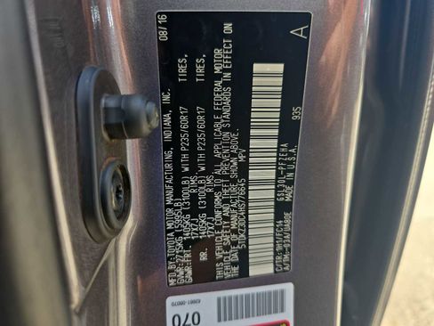 Used 2017 Toyota Sienna LE FWD image 26