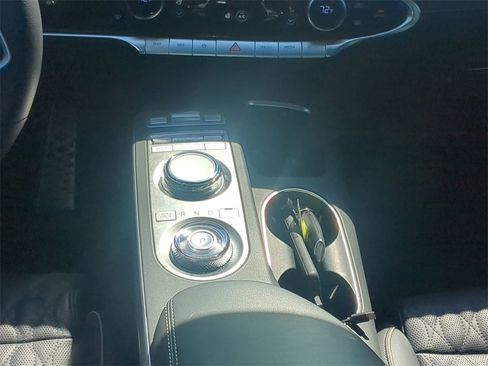 Used 2025 Genesis GV70 3.5T Sport w/ Sport Advanced Package image 18