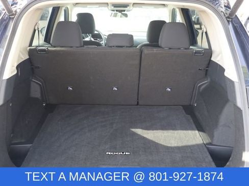 Used 2026 Nissan Rogue SV AWD/4WD image 11