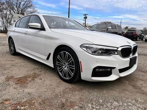 Used 2017 BMW 540i xDrive 540i xDrive Sedan 4D image 4