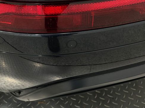 Used 2020 Audi Q5 2.0T Premium w/ Titanium Sport Package image 12