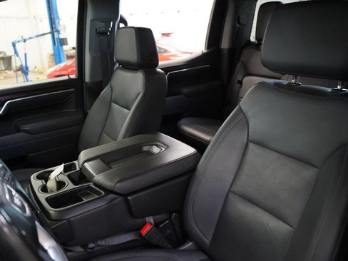 Used 2025 GMC Sierra 1500 SLT RWD image 22