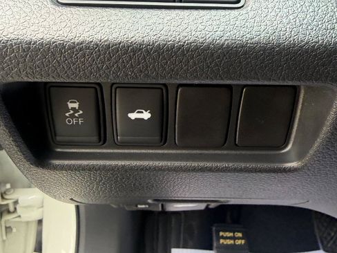 Used 2014 Nissan Altima 2.5 S FWD image 10