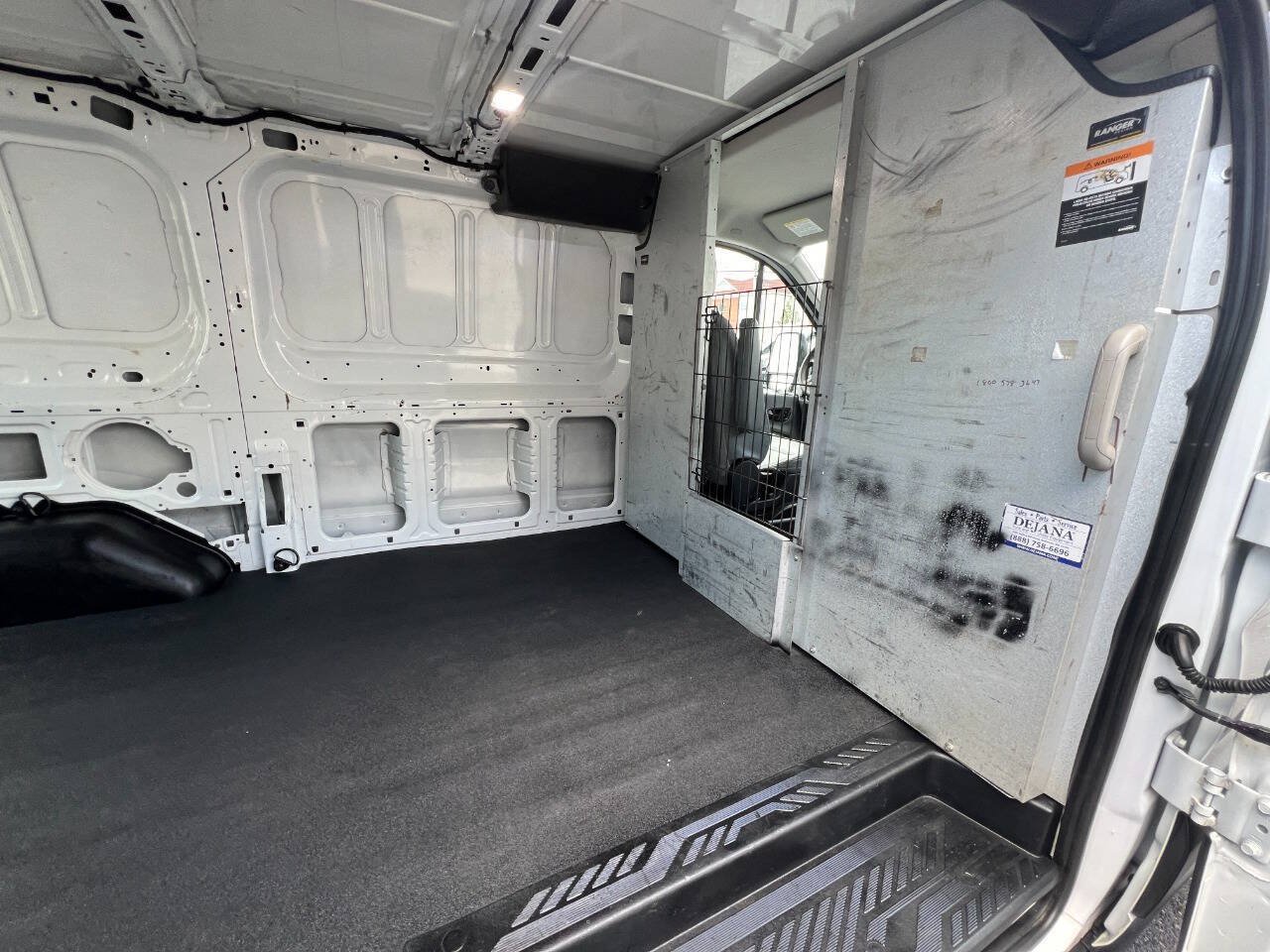 Used 2019 Ford Transit 150 130 Low Roof RWD image 23