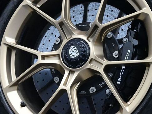 Certified 2022 Porsche 911 GT3 image 7