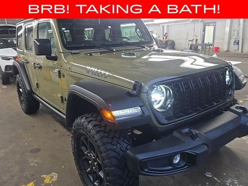 Used 2025 Jeep Wrangler Unlimited Sport AWD/4WD image 1