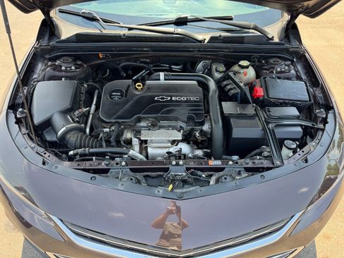 Used 2016 Chevrolet Malibu LT FWD image 23