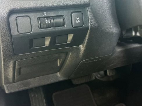 Used 2016 Subaru Crosstrek 2.0i Premium w/ Moonroof Package image 10