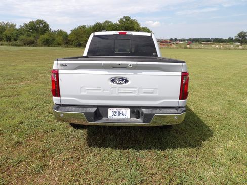 Used 2025 Ford F150 XLT w/ Equipment Group 302A MID image 8