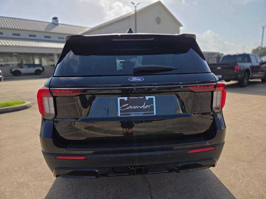 New 2027 Ford Explorer ST-Line RWD image 6