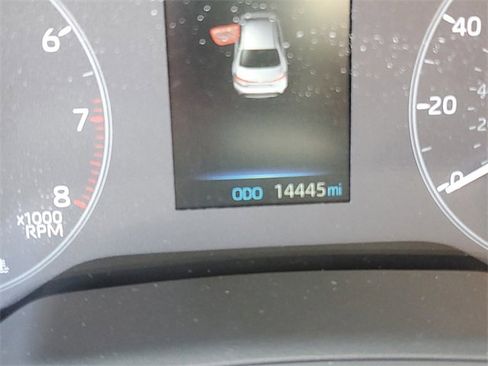 Used 2024 Toyota Corolla LE image 25