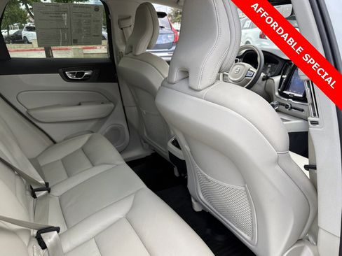 Used 2019 Volvo XC60 T5 Inscription w/ Protection Package Premier image 36