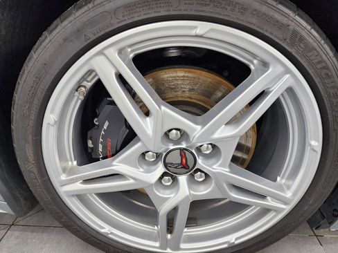 Used 2022 Chevrolet Corvette Stingray Premium Conv w/ Z51 Performance Package image 54