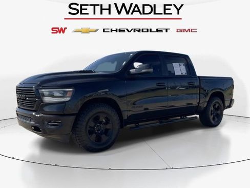 Used 2024 RAM 1500 Laramie AWD/4WD image 7