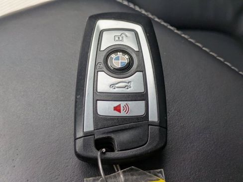 Used 2019 BMW M4 Base image 21