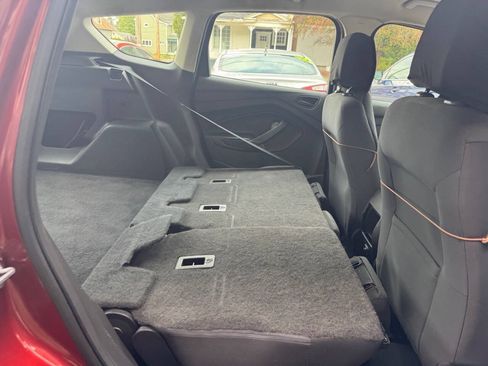 Used 2014 Ford Escape S FWD image 21