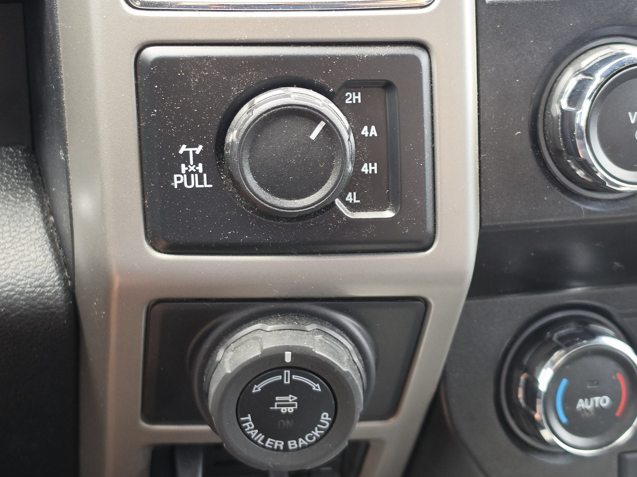 Used 2019 Ford F150 Lariat AWD/4WD image 27