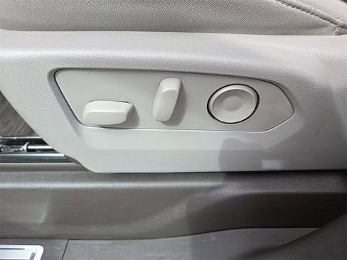 Used 2024 Chevrolet Silverado 1500 LTZ w/ Technology Package image 23