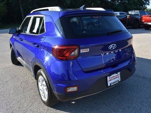Used 2020 Hyundai Venue SEL FWD image 14